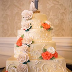 Paris Caterers - Awesome Wedding Cake done by Country Sweets Bakery for Paris Caterers!