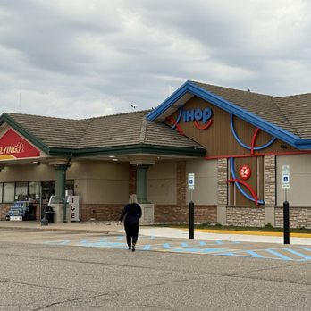 Flying J - Store - Gas Stations Near Me - Grand Ledge, Michigan Flying J - Store - Gas Stations Near Me - Grand Ledge, Michigan