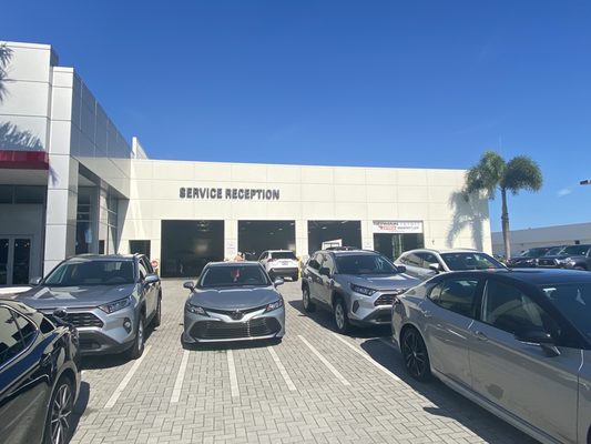 GERMAIN TOYOTA OF NAPLES - Updated July 2024 - 63 Photos & 296 Reviews ...