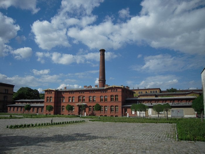 BEZIRKSAMT PANKOW Updated November 2024 15 Reviews Fröbelstr. 17