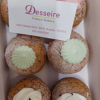 Desseire - Pandan, strawberry and vanilla puffs! Pastry was surprisingly really good - Bakeries Near Me - Houston, Texas Desseire - Pandan, strawberry and vanilla puffs! Pastry was surprisingly really good - Bakeries Near Me - Houston, Texas