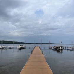 Ernie's On Gull - The dock at the restaurant
