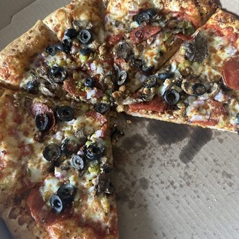 Rockstar Pizza - Do you see extra cheese ($2) on this rockstar pizza? - Pizza Near Me - Brownsburg, Indiana