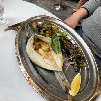 La Grotte - Seafood Near Me - Marseille, 13 La Grotte - Seafood Near Me - Marseille, 13