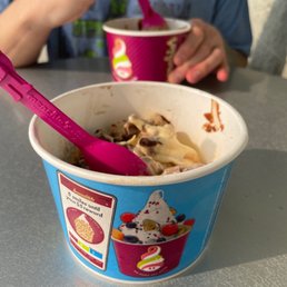 Cookies & cream with cake batter Cookies & cream with cake batter