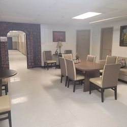 Smaller eating area