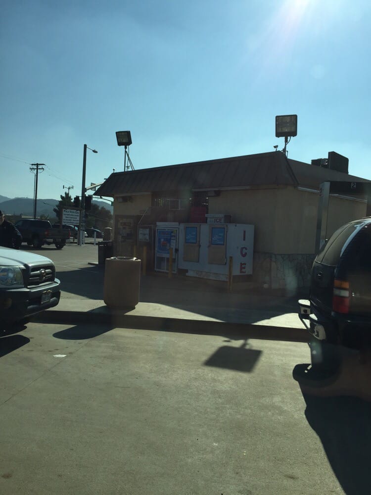 PALA VISTA GAS STATION Updated August 2024 13 Reviews 29200