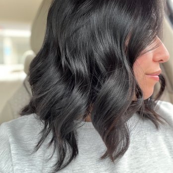The David Salon - Routine cut with Nadia while I'm growing out my hair - Hair Salons Near Me - Costa Mesa, California