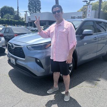 Keyes Toyota - Great service from Ali Akhavan - Car Dealers Near Me - Van Nuys, California Keyes Toyota - Great service from Ali Akhavan - Car Dealers Near Me - Van Nuys, California