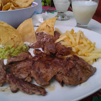 Plaza Leza - Carne Asada - Mexican Near Me - Cozumel, ROO