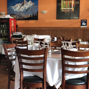 Himalayan Tandoori and Curry House - Small dining area. 8? Tables... - Himalayan/Nepalese Near Me - Berkeley, California