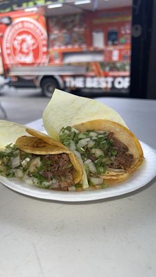 Birrieria Los Gonzalez - Lunch Truck by null