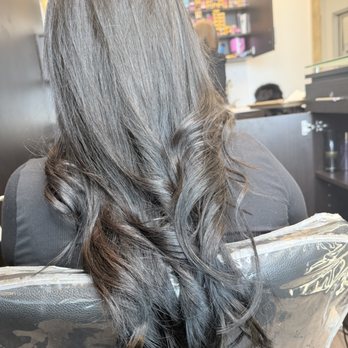 Brianne Rae styles - Tape in hair extensions with hair color - Hair Salons Near Me - Smithtown, New York