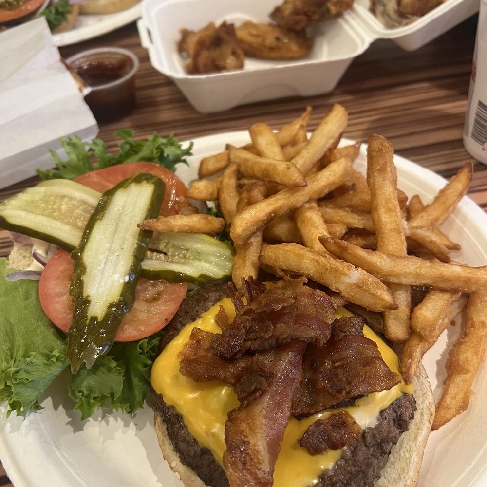 Agate Pass Deli - Delis Near Me - Suquamish, Washington