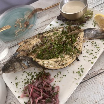 Lira Beirut Eatery - Mediterranean Near Me - Miami, Florida