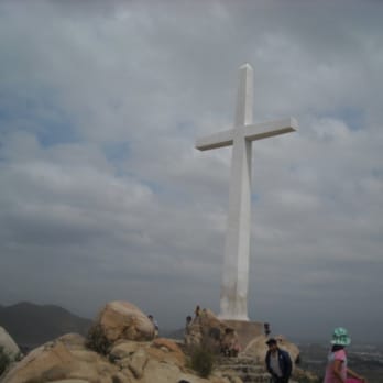Mount Rubidoux Trail - Hiking Near Me - Riverside, California Mount Rubidoux Trail - Hiking Near Me - Riverside, California
