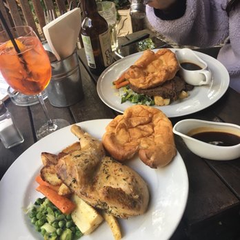 The Garden Gate - Sunday roast - Pubs Near Me - London, XGL The Garden Gate - Sunday roast - Pubs Near Me - London, XGL