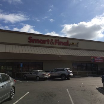 Smart & Final Extra! - The outside. - Grocery Near Me - San Diego, California