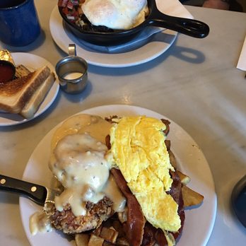 Herm's Inn - Mexican skillet and Chicken & biscuit meal (front) - Breakfast & Brunch Near Me - Logan, Utah