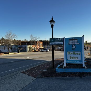 Cakes by B's Blue House Bakery - Bakery parking - Coffee & Tea Near Me - Jamestown, North Carolina