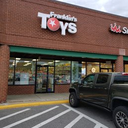 Exterior outside entrance of Franklin's Toys - Franklin's Toys Severna Park, MD - Severna Park, Maryland Exterior outside entrance of Franklin's Toys - Franklin's Toys Severna Park, MD - Severna Park, Maryland