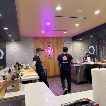 Heian - Inside - Sushi Bars Near Me - McKinney, Texas