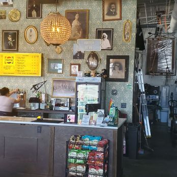 JamBox Sandwich Shop - Reception and Bar - Sandwiches Near Me - Nashville, Tennessee