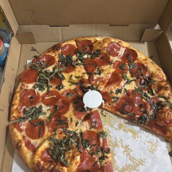 Bolare Trattoria & Pizzeria - Medium pepperoni and basil pizza - Pizza Near Me - Pacifica, California Bolare Trattoria & Pizzeria - Medium pepperoni and basil pizza - Pizza Near Me - Pacifica, California