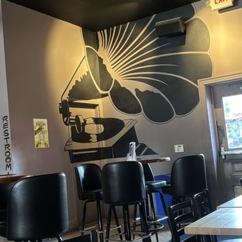 The Gramophone - Bars Near Me - Saint Louis, Missouri