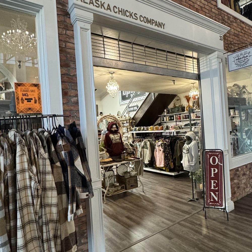 Alaska Chicks Company - Wasilla - Entrance - Women's Clothing Near Me - Wasilla, Alaska