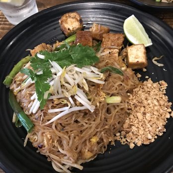Sip Saam Thai - Tofu Pad Thai - Thai Near Me - Austin, Texas
