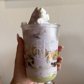 Harmony Tea Shoppe - Mixed ice cream with Taro and matcha ice cream - Bubble Tea Near Me - Orlando, Florida