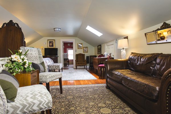 Applewood Manor Inn Bed & Breakfast by null