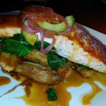 Firestone Walker - Paso Robles - Salmon with Fingerling Potatoes. - Breweries Near Me - Paso Robles, California