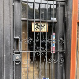 Flip the sign if yer closed. Flip the sign if yer closed.