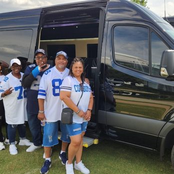 Luxury Transport USA - Vay-Cay Crew! - Town Car Service Near Me Luxury Transport USA - Vay-Cay Crew! - Town Car Service Near Me