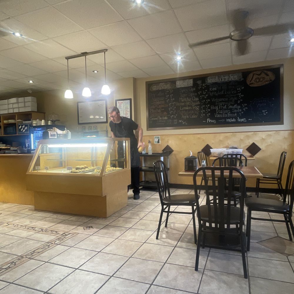 Max's Place - Coffee shop - Coffee & Tea Near Me - Cranbrook, British Columbia Max's Place - Coffee shop - Coffee & Tea Near Me - Cranbrook, British Columbia