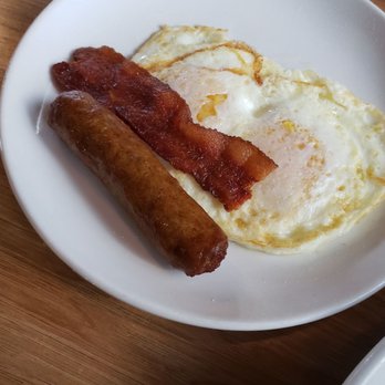 Broken Yolk Cafe - The usual - American Near Me - Glendora, California Broken Yolk Cafe - The usual - American Near Me - Glendora, California