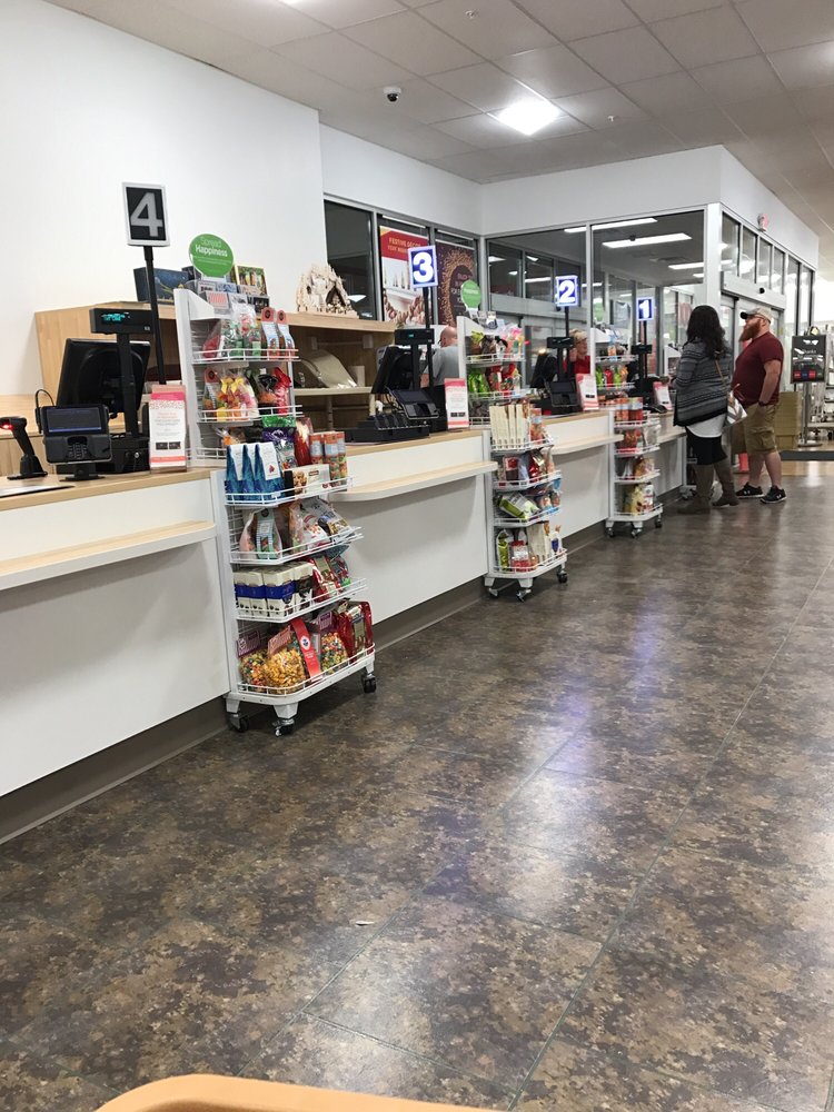 HOMEGOODS Furniture Stores 1321 N Columbia Center Blvd, Kennewick