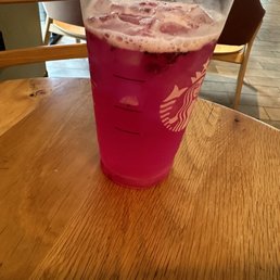 Mango Dragonfruit Refresher Mango Dragonfruit Refresher