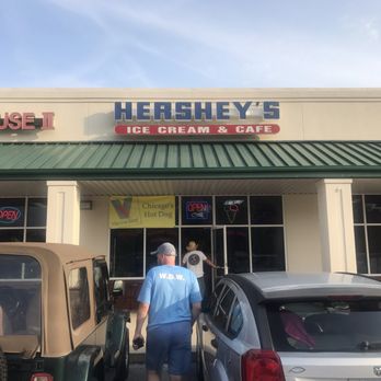 Hershey's Ice Cream Parlor - Ice Cream & Frozen Yogurt Near Me - Pensacola, Florida