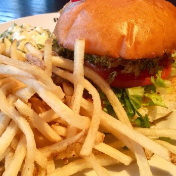 Ford's Fish Shack - Ashburn - Seafood Near Me - Ashburn, Virginia