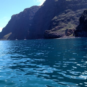 Holoholo Charters - Napali - Boating Near Me - Eleele, Hawaii