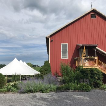 Unionville Vineyards - Wineries Near Me - Ringoes, New Jersey