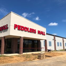 Bardstown Peddlers Mall - Outside