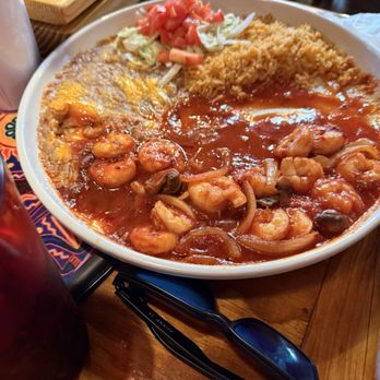 Carlitos Mexican Restaurant - Spicy shrimp - Mexican Near Me - Red Bluff, California Carlitos Mexican Restaurant - Spicy shrimp - Mexican Near Me - Red Bluff, California