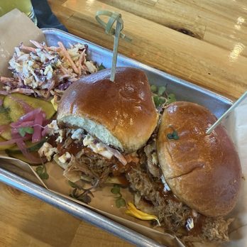 Back River Brewery - Bbq pork sliders - Beer Bar Near Me - Tybee Island, Georgia Back River Brewery - Bbq pork sliders - Beer Bar Near Me - Tybee Island, Georgia