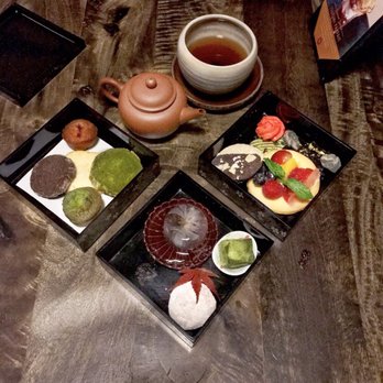 Cha-An - Jewelry box: assorted seasonal desserts - Japanese Near Me - New York, New York