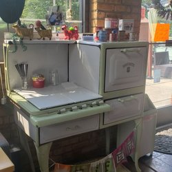 JOHNNY'S MARKETS - Updated September 2025 - 8122 E M-60