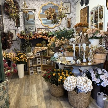 The Rustic Barn - Home Decor Near Me - Killingworth, Connecticut